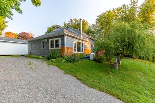 Photo 1: 40 North Water Street in Coboconk: Bexley (Twp) Single Family Residence for sale (Kawartha Lakes)  : MLS®# 40319668