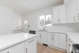 Photo 14: 1 11569 University Avenue in Edmonton: Zone 15 House Half Duplex for sale : MLS®# E4330967