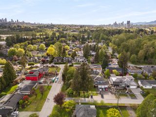 Photo 5: 3585 CHRISDALE Avenue in Burnaby: Government Road House for sale in "GOVERNMENT ROAD, BURNABY" (Burnaby North)  : MLS®# R2880898