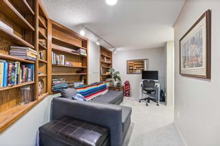 Photo 34: 28 Woodmont Place SW in Calgary: Woodbine Detached for sale : MLS®# A2085090
