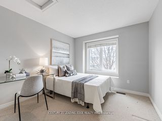 Photo 25: 19 Sharon Lee Drive in Markham: Berczy House (2-Storey) for sale : MLS®# N8275482