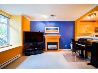 Photo 7: 41 7488 SOUTHWYNDE Avenue in Burnaby: South Slope Townhouse for sale in "LEDGESTONE 1" (Burnaby South)  : MLS®# V1110457