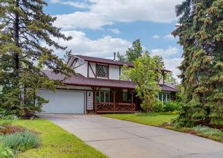 Photo 1: 512 Willingdon Boulevard SE in Calgary: Willow Park Detached for sale : MLS®# A1229763