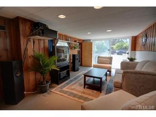 Photo 14: 1140 Vista Hts in VICTORIA: Vi Hillside House for sale (Victoria)  : MLS®# 674525