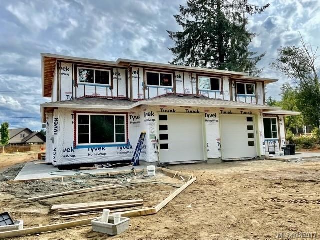 Main Photo: B 998 Erickson Rd in Campbell River: CR Willow Point Half Duplex for sale : MLS®# 883917