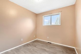 Photo 15: 68 Fonda Drive SE in Calgary: Forest Heights Semi Detached (Half Duplex) for sale : MLS®# A2052377