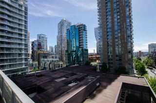 Photo 31: 305 1252 HORNBY Street in Vancouver: Downtown VW Condo for sale in "PURE" (Vancouver West)  : MLS®# R2498958