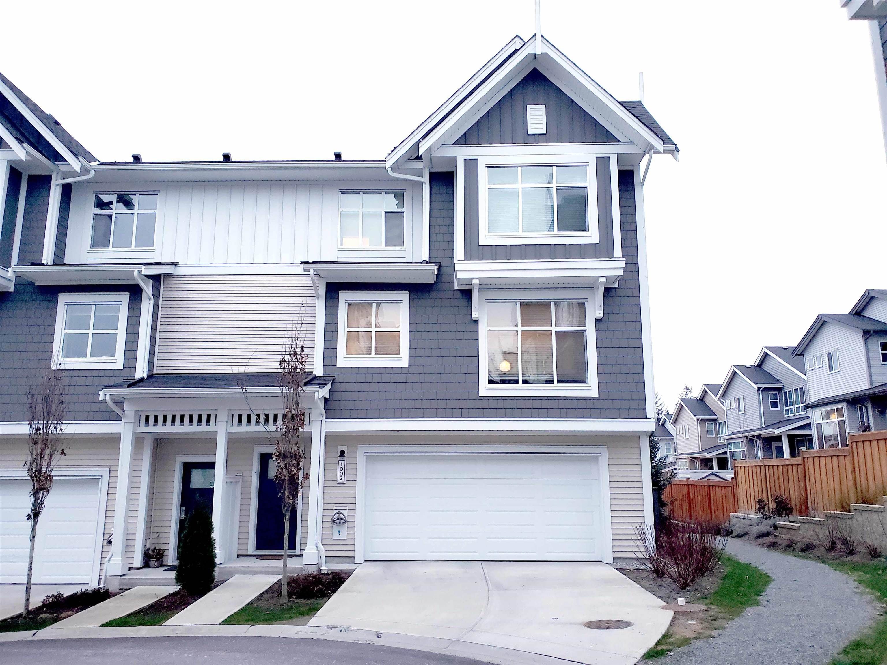 Main Photo: 1002 11295 PAZARENA Place in Maple Ridge: East Central Townhouse for sale in "PROVENANCE" : MLS®# R2663624