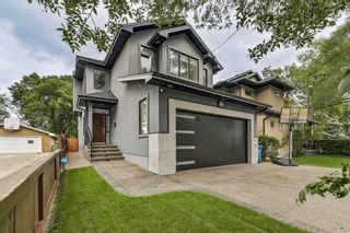 Photo 2: 452 25 Avenue NE in Calgary: Winston Heights/Mountview Detached for sale : MLS®# A2060211