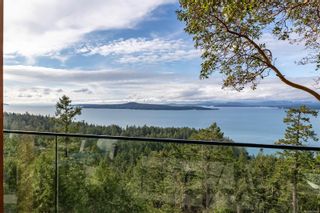 Photo 2: 3709 Port Rd in Pender Island: GI Pender Island House for sale (Gulf Islands)  : MLS®# 924960