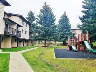 Photo 6: 13 3745 Fonda Way SE in Calgary: Forest Heights Row/Townhouse for sale : MLS®# A2078036