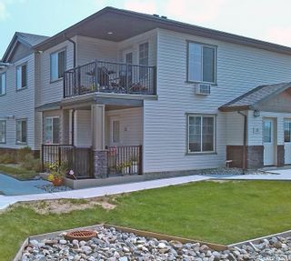 Photo 1: 31 5545 BLAKE Crescent in Regina: Lakeridge Addition Residential for sale : MLS®# SK927630