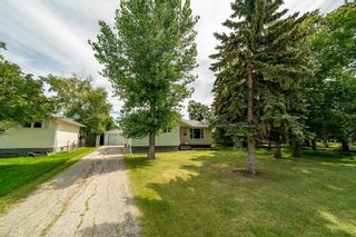 Photo 3: 737 COMMUNITY Row in Winnipeg: Charleswood Residential for sale (1G)  : MLS®# 202217527