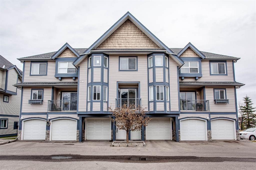 Main Photo: 119 Eversyde Point SW in Calgary: Evergreen Row/Townhouse for sale : MLS®# A1048462