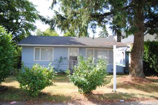 Photo 2: 13142 60 Avenue in Surrey: Panorama Ridge House for sale : MLS®# R2487208
