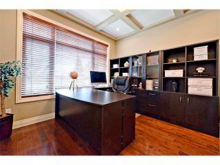 Photo 4: 1607B 24 Avenue NW in Calgary: Capitol Hill House for sale : MLS®# C4011154