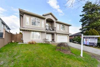 Photo 3: 13497 87A Avenue in Surrey: Queen Mary Park Surrey House for sale in "Queen Mary Park" : MLS®# R2538006