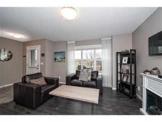 Photo 4: 230 NOLAN HILL Drive NW in Calgary: Nolan Hill House for sale : MLS®# C4088138