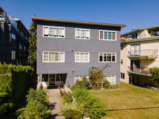 Photo 1: 117 E 15TH AVENUE in Vancouver: Mount Pleasant VE Multi-Family Commercial for sale (Vancouver East)  : MLS®# C8042559
