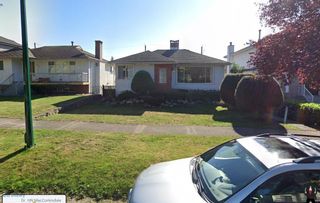 Photo 1: 3360 E 46TH Avenue in Vancouver: Killarney VE House for sale (Vancouver East)  : MLS®# R2817125