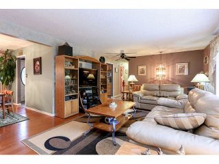 Photo 3: 10541 SANTA MONICA Drive in Delta: Nordel House for sale in "Canterbury Heights" (N. Delta)  : MLS®# F1439220