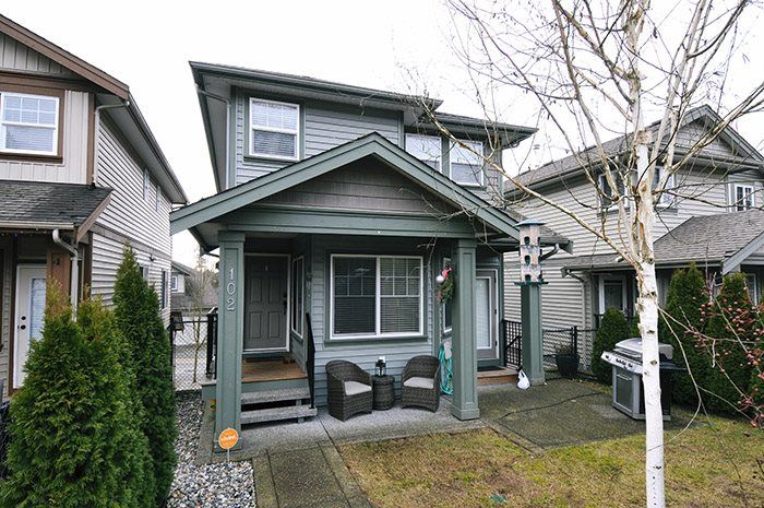 Main Photo: 102 23925 116 Avenue in Maple Ridge: Cottonwood MR House for sale in "CHERRY HILLS" : MLS®# R2028558