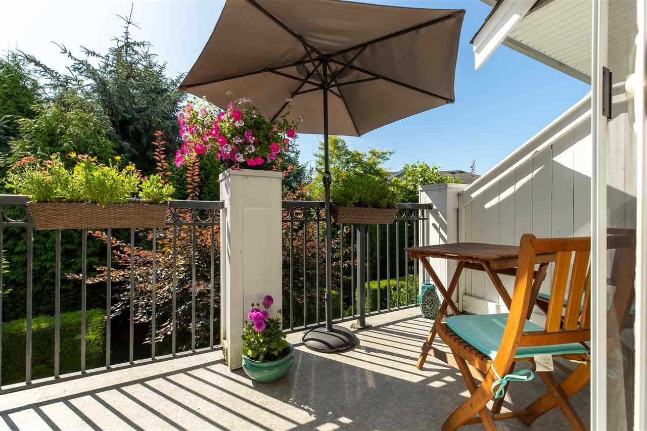 Main Photo: 85 20449 66 AVENUE in Langley: Willoughby Heights Townhouse for sale : MLS®# R2477167