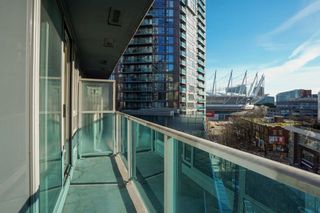 Photo 10: 803 788 HAMILTON Street in Vancouver: Downtown VW Condo for sale in "TV Towers" (Vancouver West)  : MLS®# R2651524