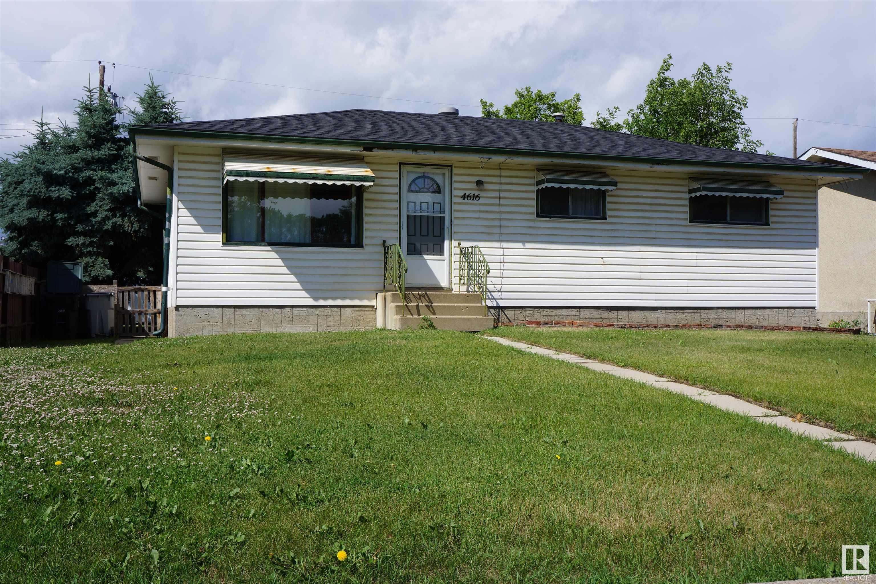 Main Photo: 4616 48 Avenue: Redwater House for sale : MLS®# E4346715