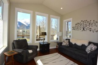 Photo 4: Lakefront Home | 13 Pavilion Place in Smithers BC