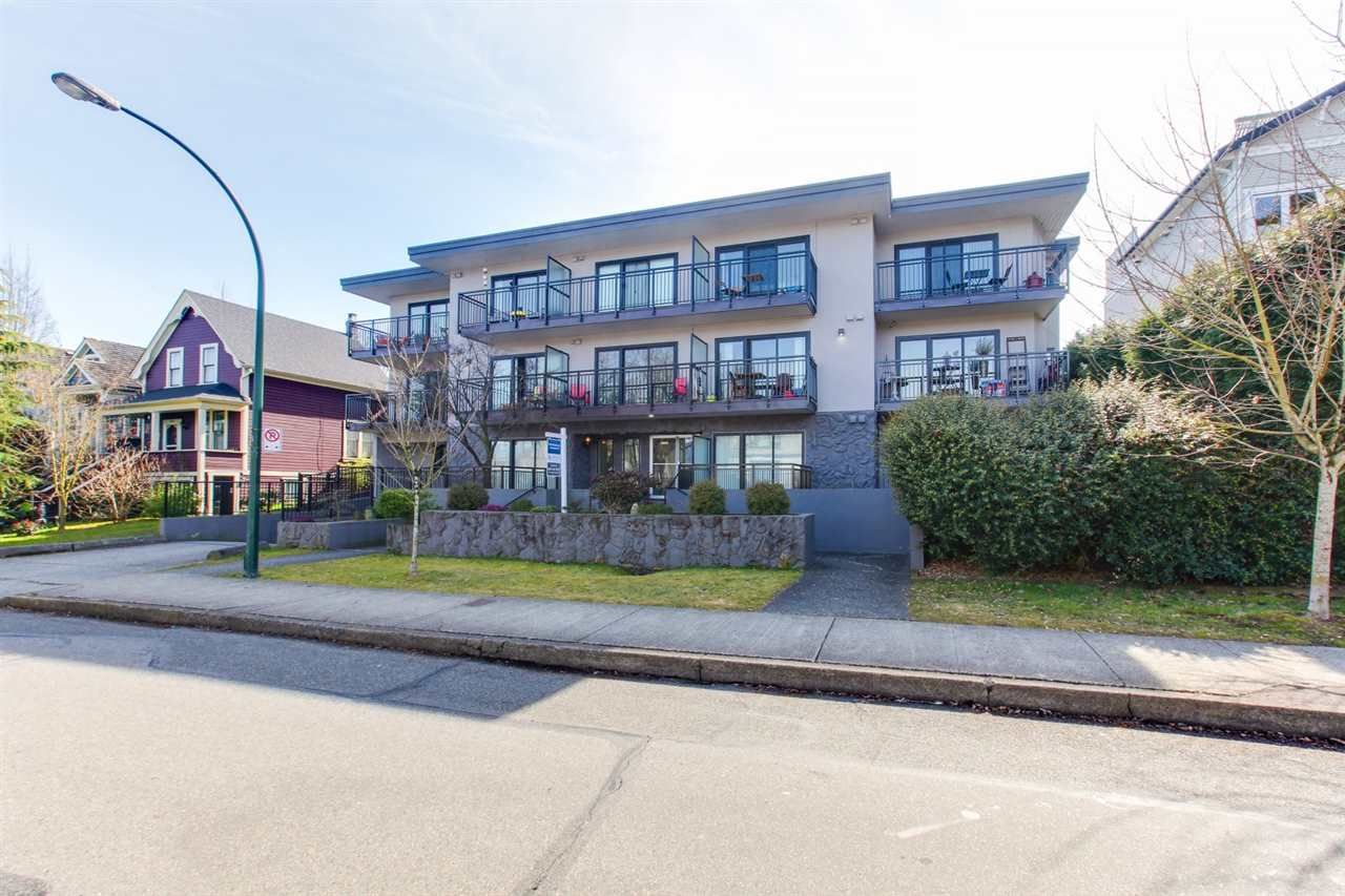 Main Photo: 1968 W 2ND AVENUE in : Kitsilano Commercial for sale (Vancouver West)  : MLS®# C8034145