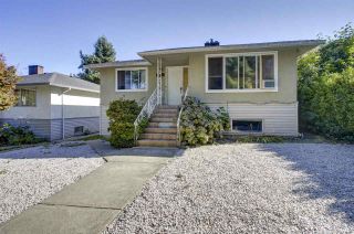 Photo 1: 2536 E 29TH Avenue in Vancouver: Collingwood VE House for sale (Vancouver East)  : MLS®# R2399407