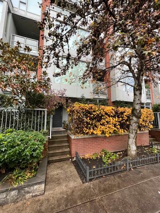 Photo 3: 1127 HOMER Street in Vancouver: Yaletown Townhouse for sale in "H&H" (Vancouver West)  : MLS®# R2862249