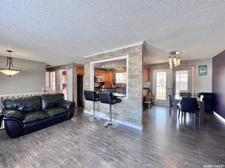 Photo 6: 54 Tufts Crescent in Outlook: Residential for sale : MLS®# SK959359