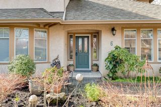 Photo 2: 6 2585 Sinclair Rd in Saanich: SE Cadboro Bay Row/Townhouse for sale (Saanich East)  : MLS®# 874446