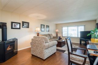 Photo 3: 44 15875 20 Avenue in Surrey: King George Corridor Manufactured Home for sale in "SEA RIDGE BAYS" (South Surrey White Rock)  : MLS®# R2333311