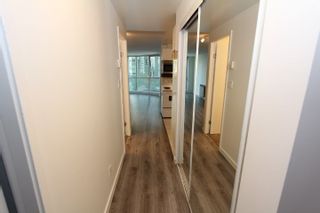 Photo 12: 907 588 BROUGHTON Street in Vancouver: Coal Harbour Condo for sale in "Harbour Park" (Vancouver West)  : MLS®# R2306947