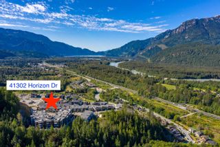 Photo 1: 41302 HORIZON Drive in Squamish: Tantalus 1/2 Duplex for sale : MLS®# R2864915