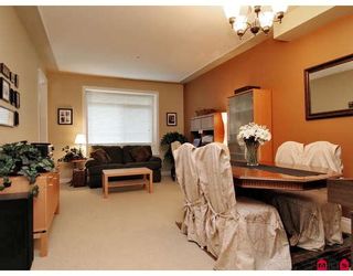 Photo 9: 11 36260 MCKEE Road in Abbotsford: Abbotsford East Townhouse for sale in "KINGS GATE" : MLS®# F2914523