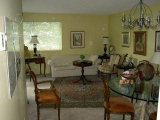 Photo 6: 205 1530 Mariners WK in Mariner Point: Home for sale : MLS®# V501304
