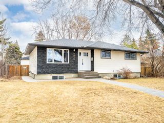 Photo 1: 4836 Worcester Drive SW in Calgary: Wildwood Detached for sale : MLS®# A2039462