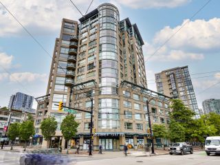 Photo 1: 703 283 DAVIE Street in Vancouver: Yaletown Condo for sale in "PACIFIC PLAZA" (Vancouver West)  : MLS®# R2780717