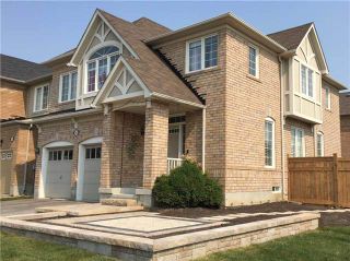 Photo 1: 92 Ken Laushway Avenue in Stouffville: Freehold for sale : MLS®# N4048235