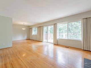 Photo 16: 1582 MERLYNN Crescent in North Vancouver: Westlynn House for sale : MLS®# R2694654