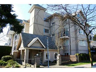 Photo 1: 104 3199 WILLOW Street in Vancouver: Fairview VW Condo for sale in "VGH" (Vancouver West)  : MLS®# V997862