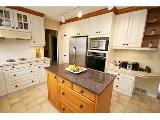 Photo 10: 13140 LAKE ACADIA Road SE in CALGARY: Lake Bonavista Residential Detached Single Family for sale (Calgary)  : MLS®# C3562677