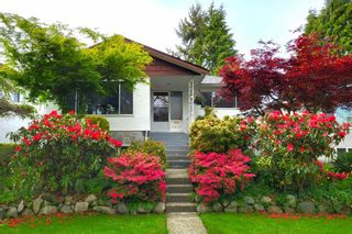 Photo 1: 3477 E 48TH Avenue in Vancouver: Killarney VE House for sale (Vancouver East)  : MLS®# R2704656