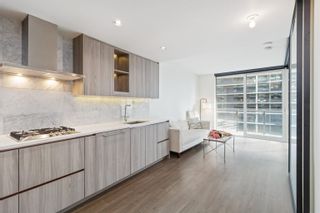 Main Photo: 911 89 NELSON Street in Vancouver: Yaletown Condo for sale in "The Arc" (Vancouver West)  : MLS®# R2822706