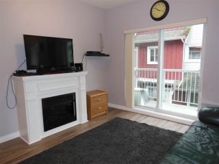Photo 5: 515 1661 FRASER Avenue in Port Coquitlam: Glenwood PQ Townhouse for sale : MLS®# R2256104