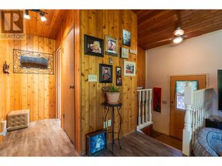 Photo 12: 2205 Lakeview Drive in Blind Bay: House for sale : MLS®# 10303899